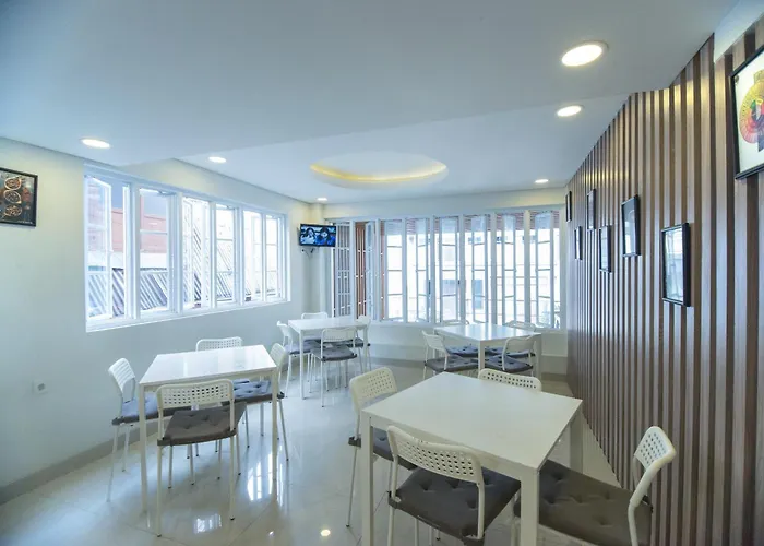 Flagship 101 Apple Platinum Hotel Jakarta